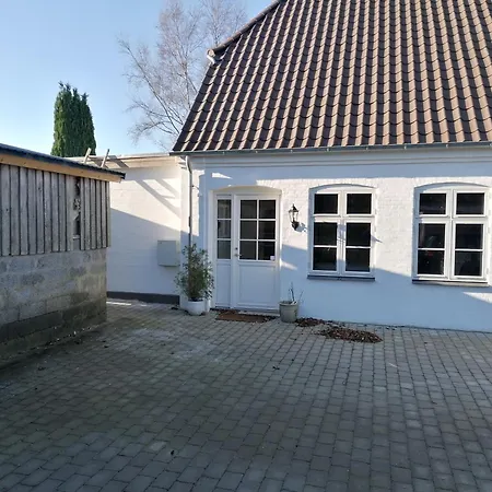 Apartment House On Vellingtoft In Kvaers Grasten